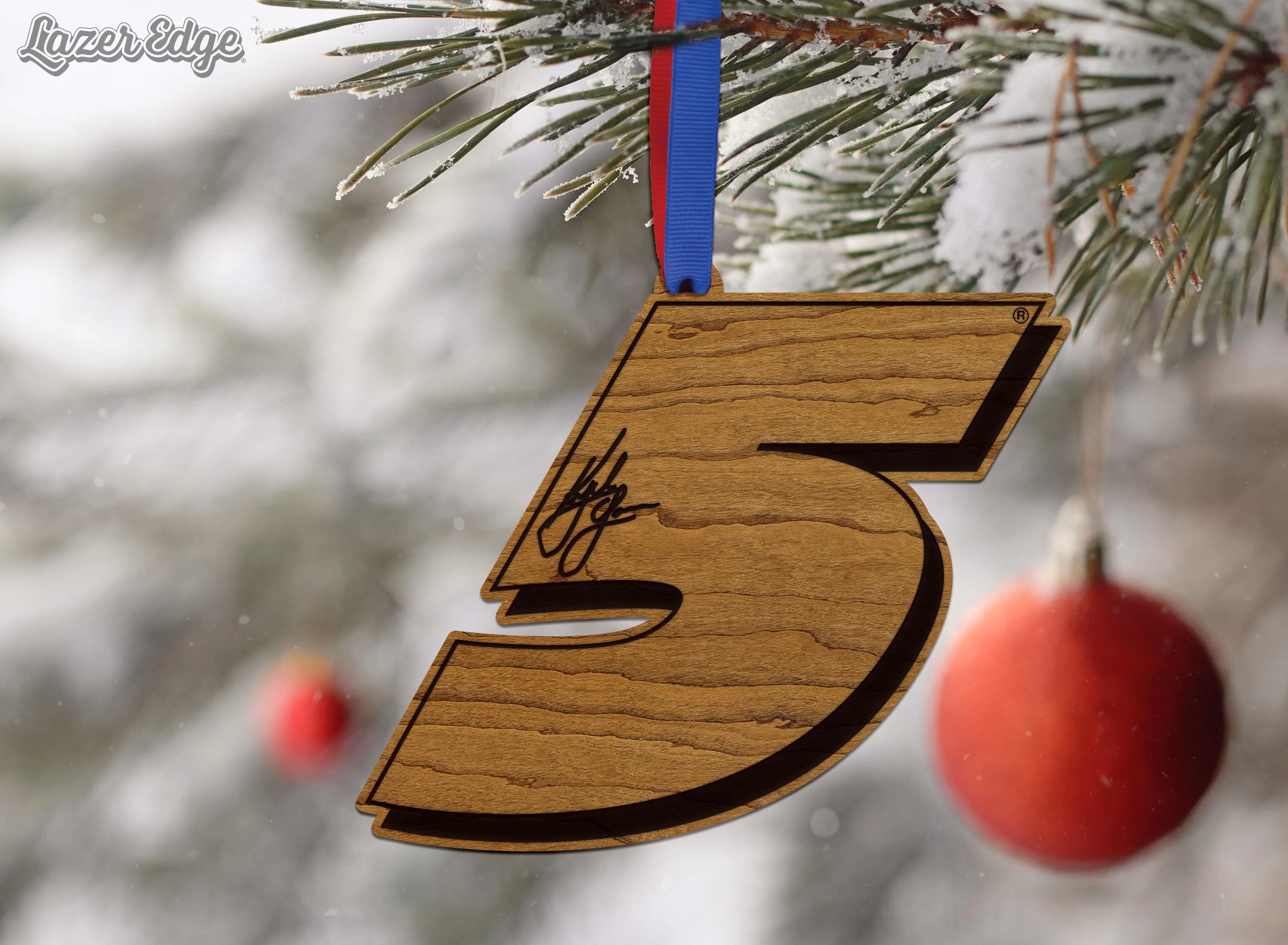 Kyle Larson #5 Wooden Ornament - Image 3